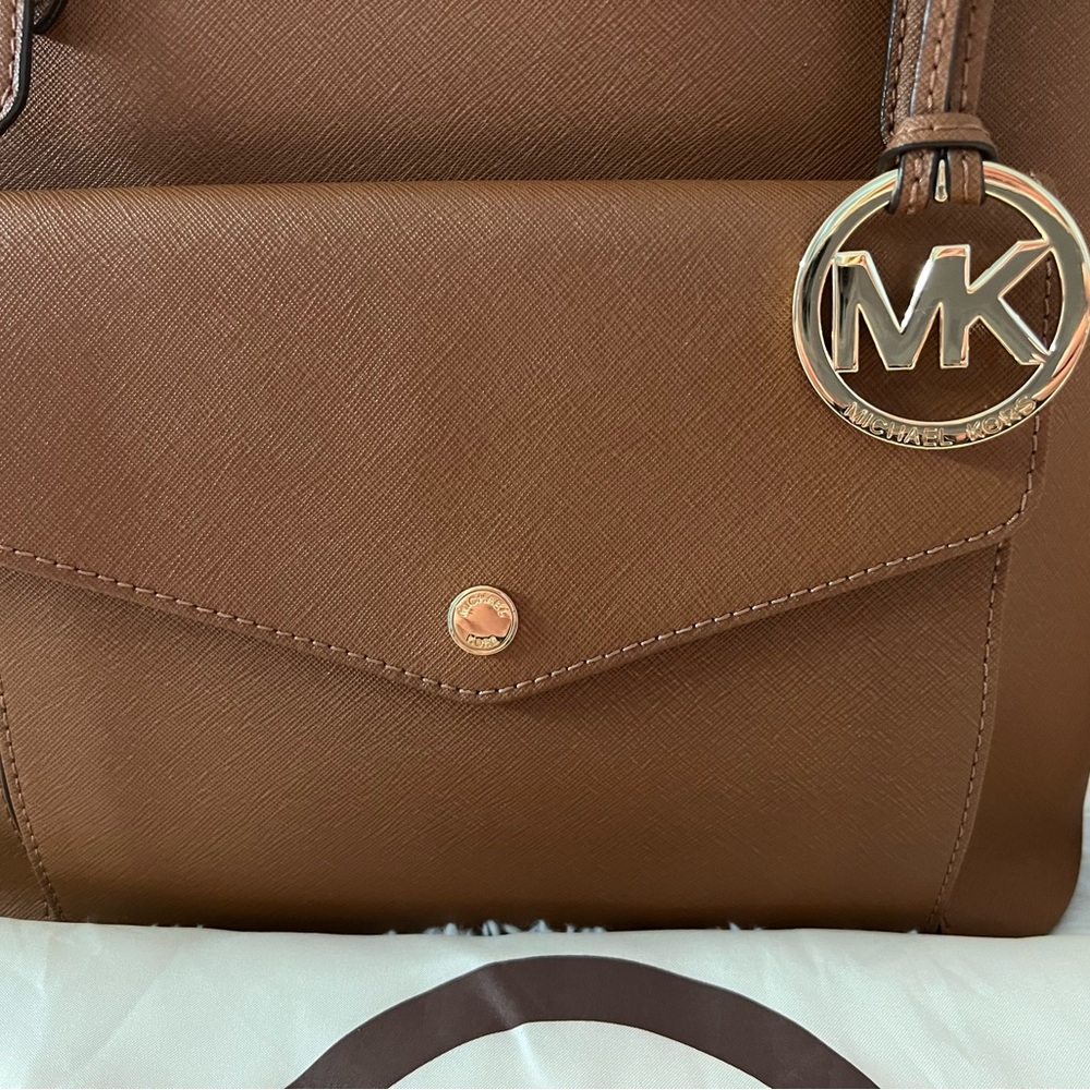 Michael Kors Jet Set Multi-Function Pocket Tote Handbag - LIKE NEW CONDITION!!! - Picture 3 of 15
